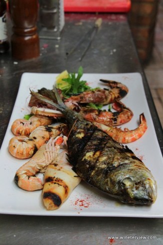 uva e malto, ristorante grosseto, grosseto, restaurant grosseto, cantina, enoteca, michelin, guida michelin , ristoranti michelin grosseto, best restaurants in tuscany, menu, uva e malto menu, seafood restaurant, cucina creativa, piatto artistico, art in the plate, assolati, assolati montecucco, asolati sangiovese, sangiovese, vino rosso, red wine, sangiovese, montecucco