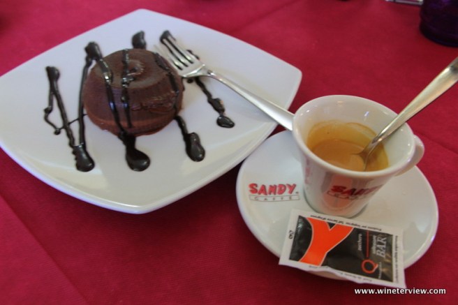 bar osteria pit stop, pit stop, pit stop nottola, pit stop montepulciano, d-wines, d-wines marina, gastronomia montepulciano, vino montepulciano, ristorante montepulciano, montepulciano restaurant, ресторан монтепульчано, где поесть монтепульчано, rosso di montepulciano, poderi sanguineto, red wine, tuscan wine, montepulciano wine, sangiovese wine, sangiovese, prugnolo gentile, budino al cioccolato, torta al cioccolato, cuore fondente