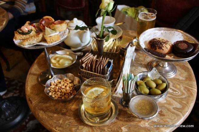 caffè mulassano, caffè storico torino, bar storico torino, vermouth, vermouth tradizione, vermut , vermouth mulassano, vermouth torino, aperitivo torino, aperitivo, locale storico, torino, turin, piedmont, piemonte, tramezzino, 90 anni di tramezzino, i