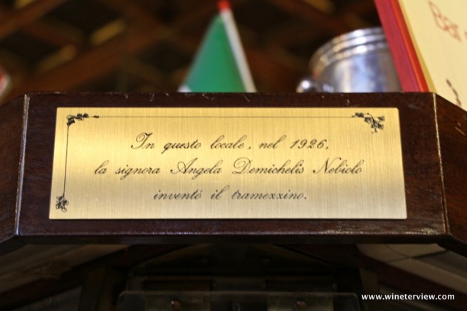 caffè mulassano, caffè storico torino, bar storico torino, vermouth, vermouth tradizione, vermut , vermouth mulassano, vermouth torino, aperitivo torino, aperitivo, locale storico, torino, turin, piedmont, piemonte, tramezzino, 90 anni di tramezzino, i