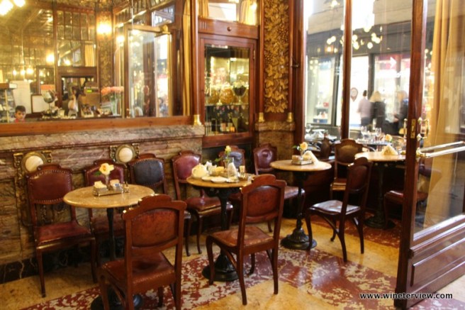 caffè mulassano, caffè storico torino, bar storico torino, vermouth, vermouth tradizione, vermut , vermouth mulassano, vermouth torino, aperitivo torino, aperitivo, locale storico, torino, turin, piedmont, piemonte