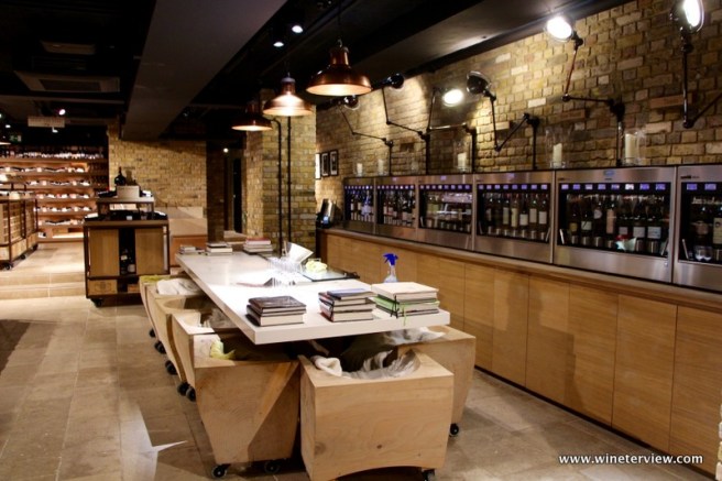 yevgeny chichvarkin, hedonism wines, londra, london, finest wine shop, best wine shop, wine shop, enoteca, enoteca londra, винный магазин, лондон. чичваркин, гедонизм , wine heaven, wineterview, interior design , whiskey, bourbon, wine and spirit ,enomatic