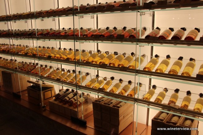 yevgeny chichvarkin, hedonism wines, londra, london, finest wine shop, best wine shop, wine shop, enoteca, enoteca londra, винный магазин, лондон. чичваркин, гедонизм , wine heaven, wineterview, interior design , whiskey, bourbon, wine and spirit ,chateau d'yquem